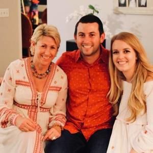 Meet your Posher, Donna